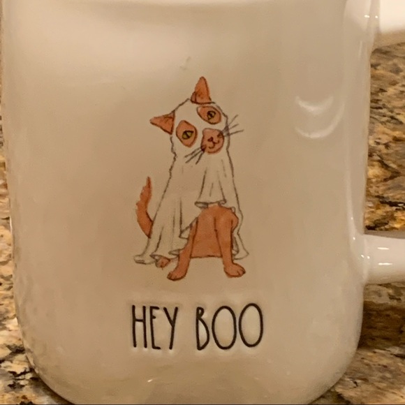 Rae Dunn HEY BOO Halloween Cat Ghost Mug - Picture 3 of 6